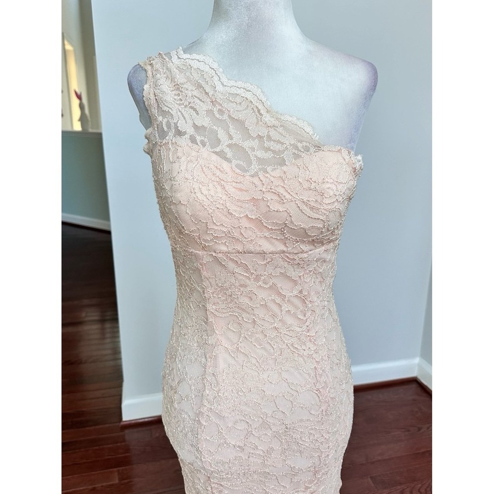 Morgan & Co Glitter Peach One Shoulder Lace Formal Sexy Gown Dress Size 3/4 - Picture 6 of 12